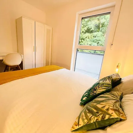 Luxury Penthouse Terrace&parking - 117 Apartment